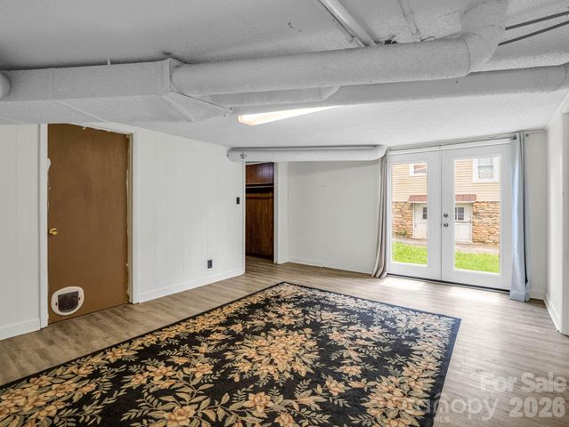 555 State Street, Marion, NC 28752
