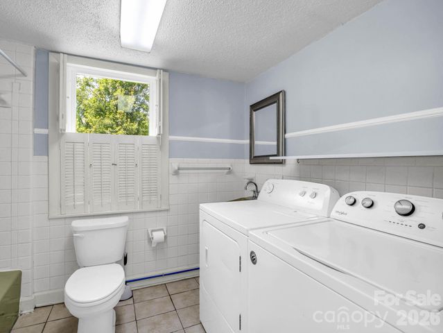 555 State Street, Marion, NC 28752