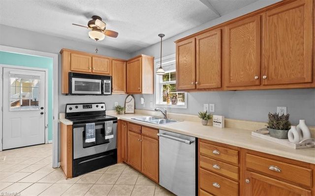 255 Mustang Drive, Thomasville, NC 27360