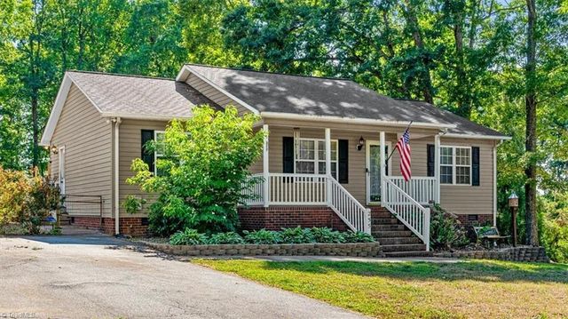 255 Mustang Drive, Thomasville, NC 27360