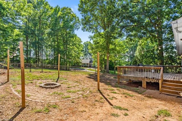 255 Mustang Drive, Thomasville, NC 27360