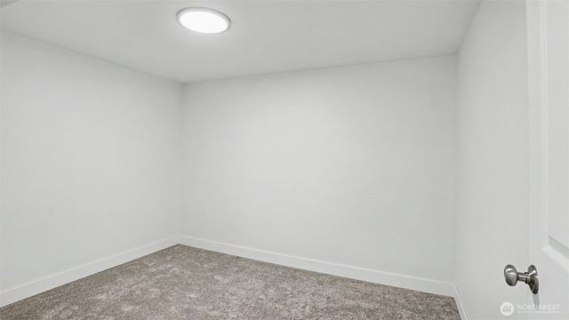 3401 NE 8th Street, Renton, WA 98056
