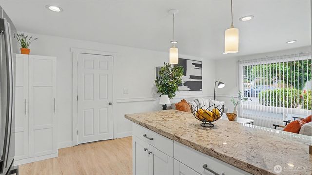 3401 NE 8th Street, Renton, WA 98056