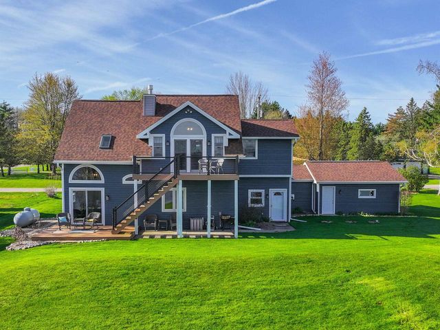 E5694 WAUKAUNAKA STREET, Weyauwega, WI 54983