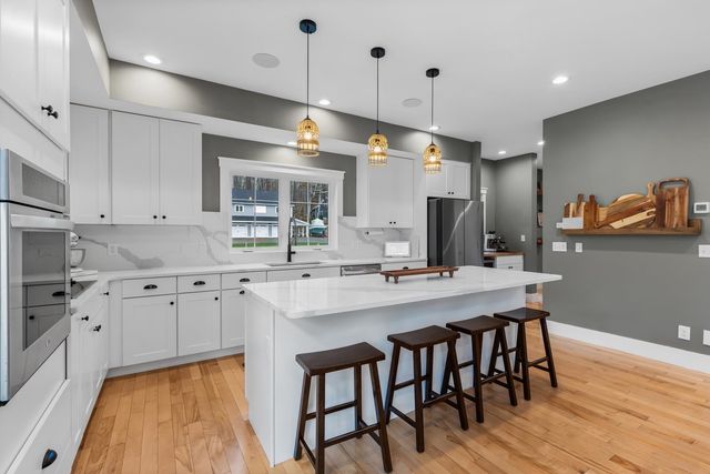 65 Wildbrook Lane, Eliot, ME 03903