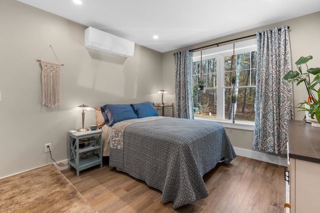 65 Wildbrook Lane, Eliot, ME 03903