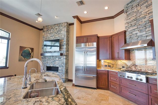 420 PALMETTO CRESCENT, Nokomis, FL 34275