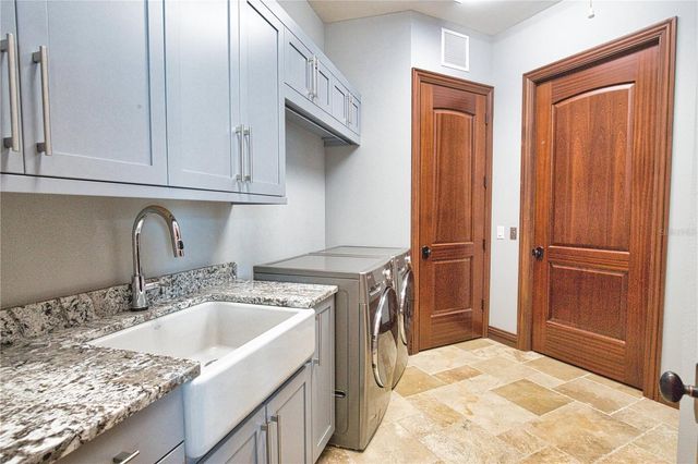 420 PALMETTO CRESCENT, Nokomis, FL 34275