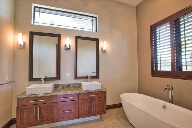 420 PALMETTO CRESCENT, Nokomis, FL 34275