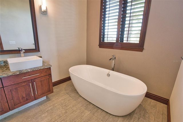 420 PALMETTO CRESCENT, Nokomis, FL 34275
