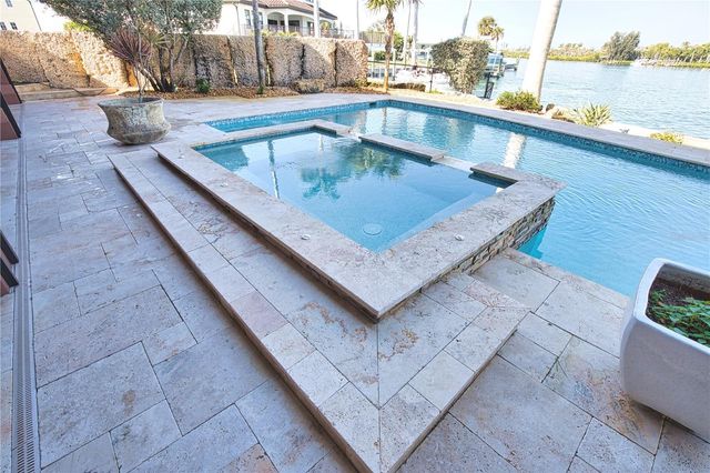 420 PALMETTO CRESCENT, Nokomis, FL 34275