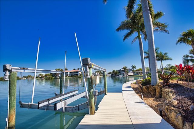 420 PALMETTO CRESCENT, Nokomis, FL 34275