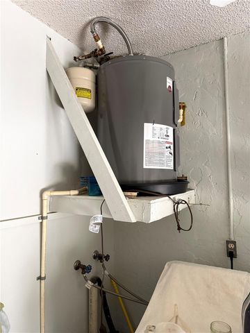 8472 DEAUVILLE N 8472, Pinellas Park, FL 33781