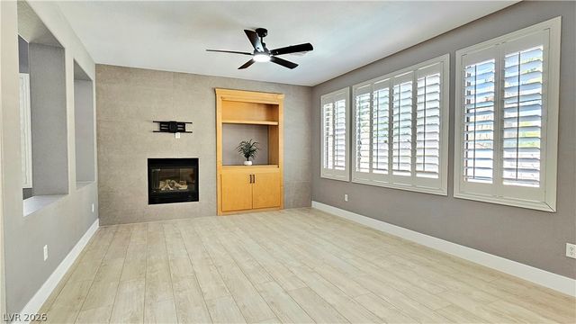 326 Carlisle Crossing Street, Las Vegas, NV 89138
