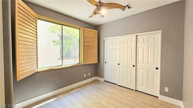 326 Carlisle Crossing Street, Las Vegas, NV 89138