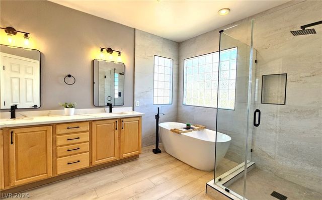 326 Carlisle Crossing Street, Las Vegas, NV 89138