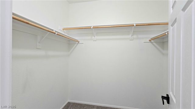 326 Carlisle Crossing Street, Las Vegas, NV 89138