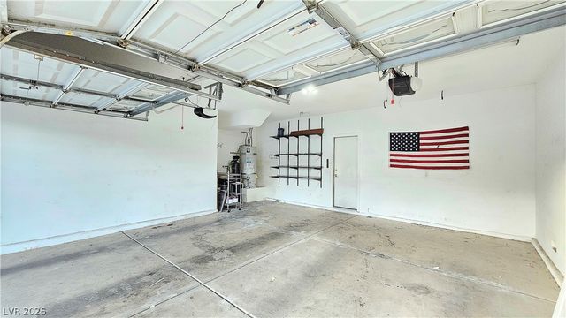 326 Carlisle Crossing Street, Las Vegas, NV 89138