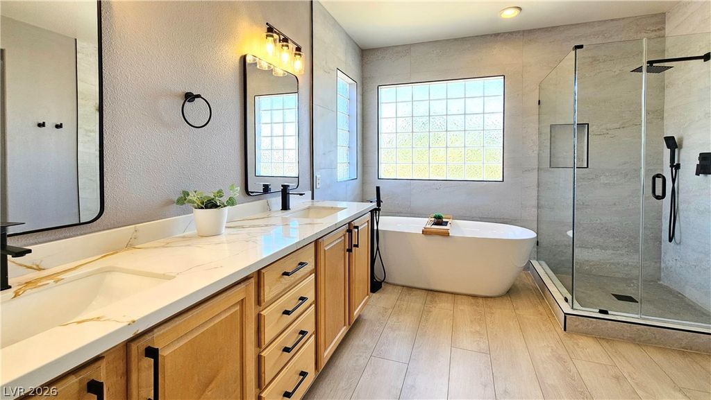 326 Carlisle Crossing Street, Las Vegas, NV 89138