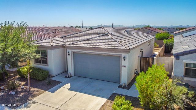 17965 W AMBER RIDGE Way, Goodyear, AZ 85338