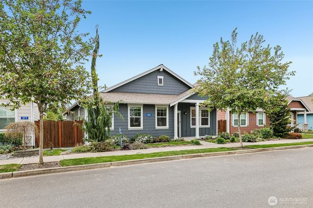 353 S 48th Place, Mount Vernon, WA 98274