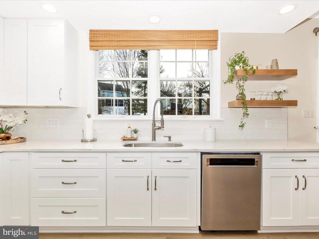2422 COBBLESTONE WAY, Frederick, MD 21702