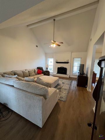 111 Willowgate Drive, Bonaire, GA 31005