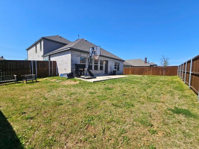 1345 Fox Glen Trail, Crowley, TX 76036