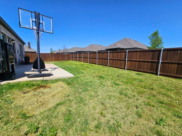 1345 Fox Glen Trail, Crowley, TX 76036