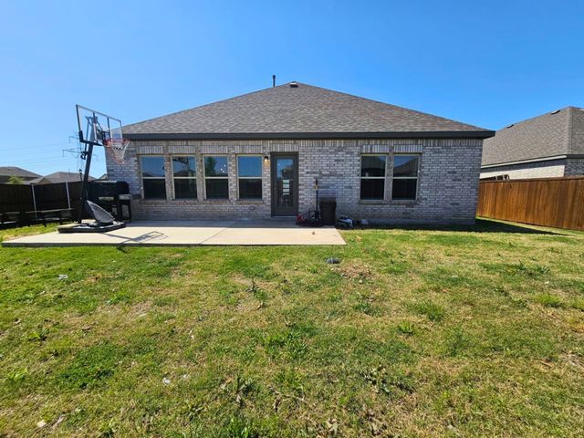1345 Fox Glen Trail, Crowley, TX 76036