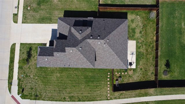 1345 Fox Glen Trail, Crowley, TX 76036