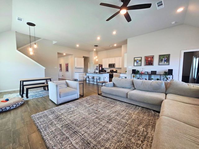 1345 Fox Glen Trail, Crowley, TX 76036