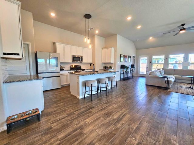 1345 Fox Glen Trail, Crowley, TX 76036