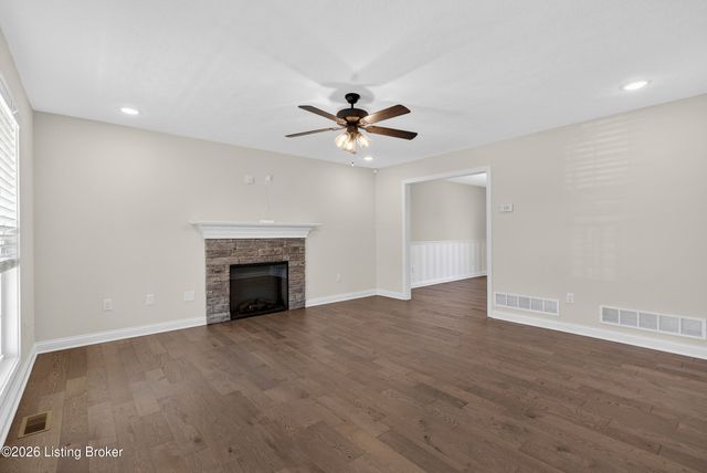 126 Dupree Ct, Elizabethtown, KY 42701