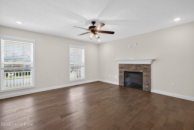 126 Dupree Ct, Elizabethtown, KY 42701