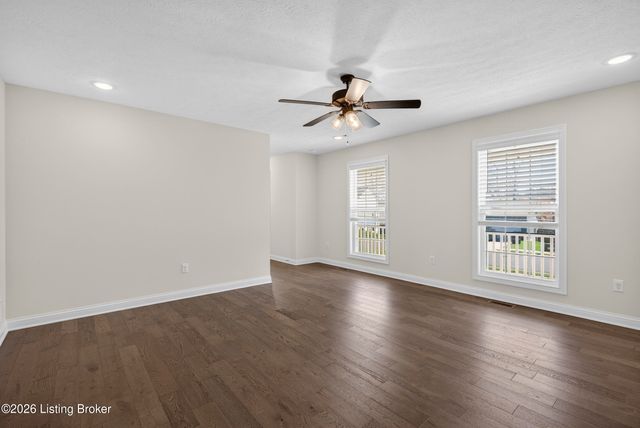 126 Dupree Ct, Elizabethtown, KY 42701