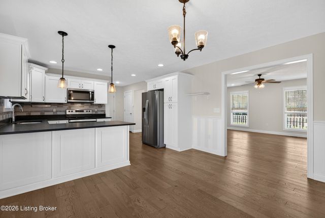 126 Dupree Ct, Elizabethtown, KY 42701