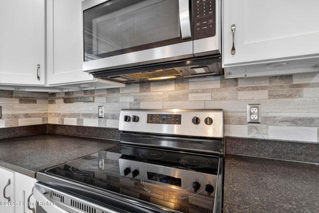 126 Dupree Ct, Elizabethtown, KY 42701