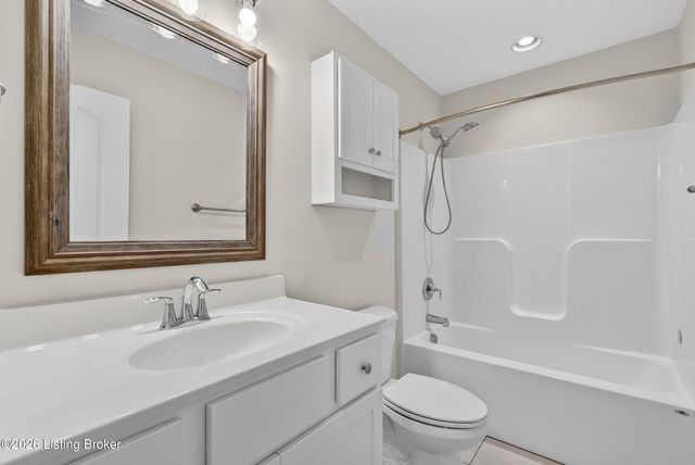 126 Dupree Ct, Elizabethtown, KY 42701