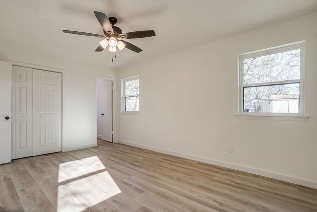 714 San Carlos Drive, Grand Prairie, TX 75051