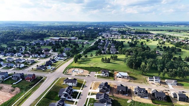 480 Foxfield Court, Oregon, WI 53575