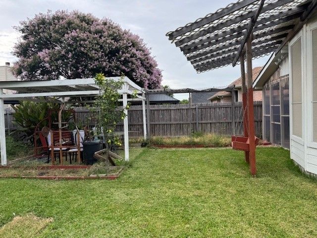 6922 Field Lark Drive, Arlington, TX 76002