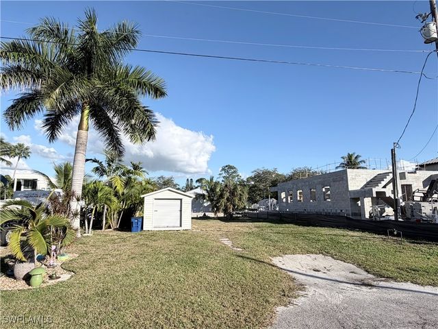 27578 Tarpon WAY, Bonita Springs, FL 34134