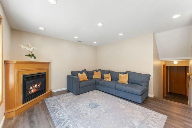 6608 Tele Lane, Lino Lakes, MN 55038