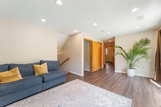 6608 Tele Lane, Lino Lakes, MN 55038