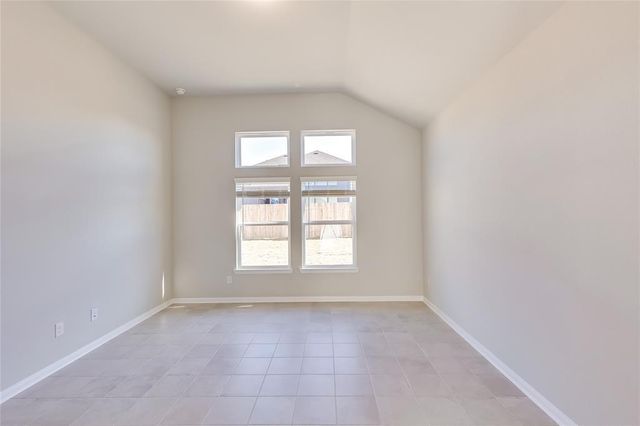 325 Diamondleaf DR, Buda, TX 78610