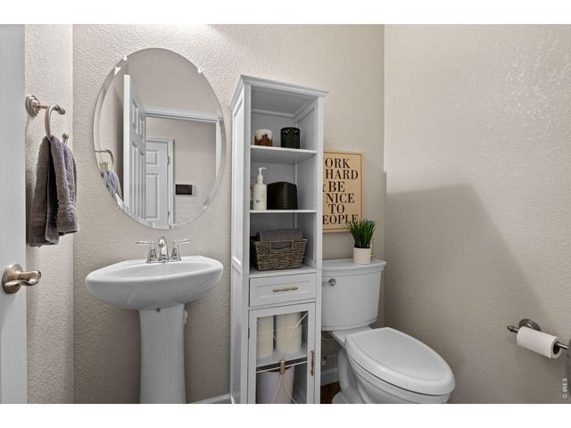 852 Laramie Ln, Erie, CO 80516