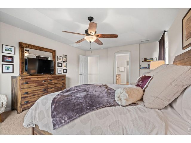 852 Laramie Ln, Erie, CO 80516