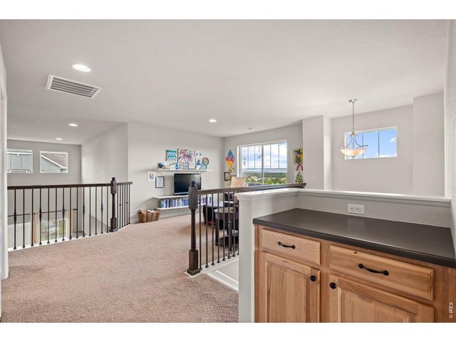 852 Laramie Ln, Erie, CO 80516