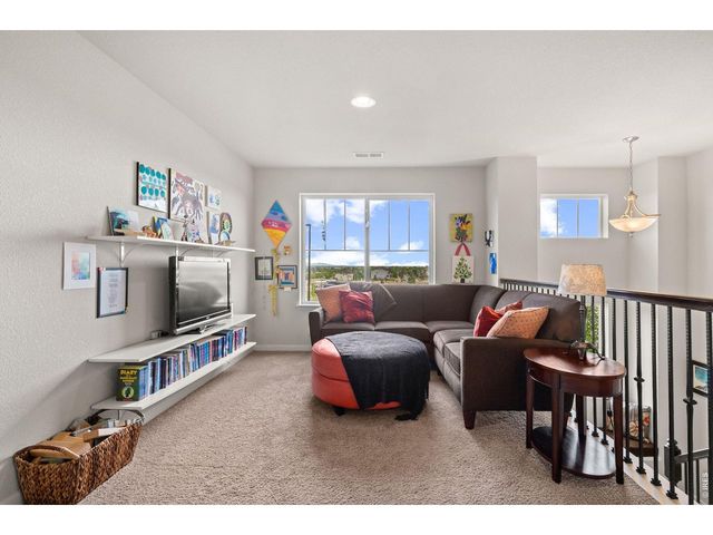 852 Laramie Ln, Erie, CO 80516